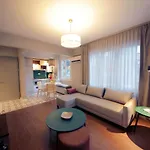 Superior Refurbished Flat In The Heart Of Apartment