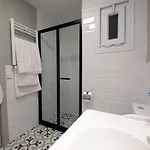Apartment Superior Refurbished Flat In The Heart Of *