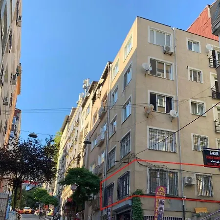 Superior Refurbished Flat In The Heart Of Apartment Istanbul